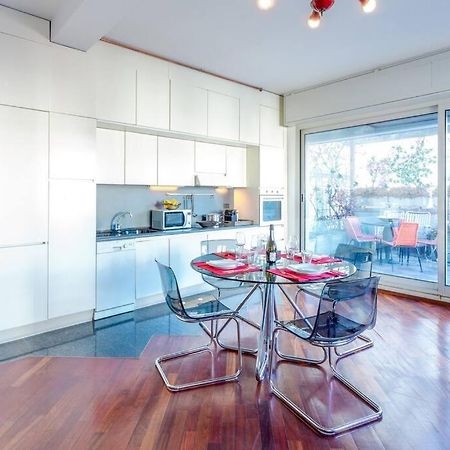 Apartamento Duomo 10 Min Luxury • Terrazzo • Wi-Fi • Netflix Milán Exterior foto